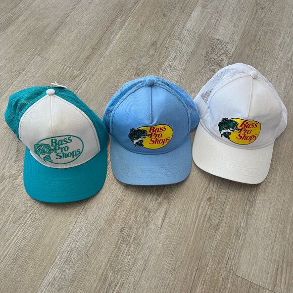 Bundle of 3 Bass Pro Shops Snapback Hats - Picture 1 of 11